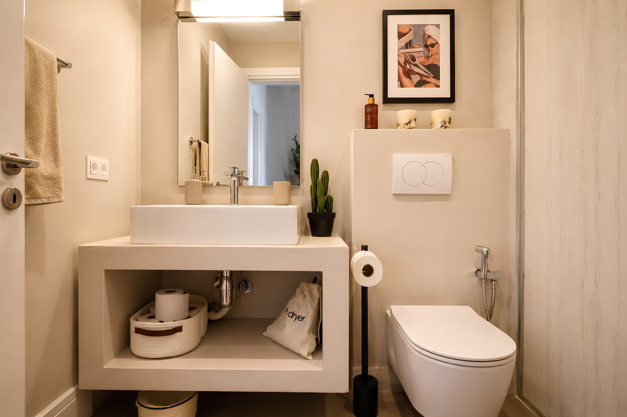 Villa Yolo bathroom